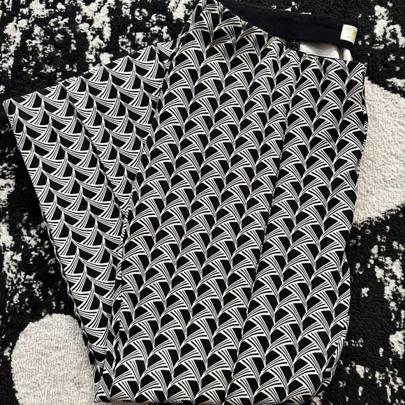 Anthropologie Maeve Margot Kick-Flare Cropped Pants, Black and White, 1x - Picture 4 of 8